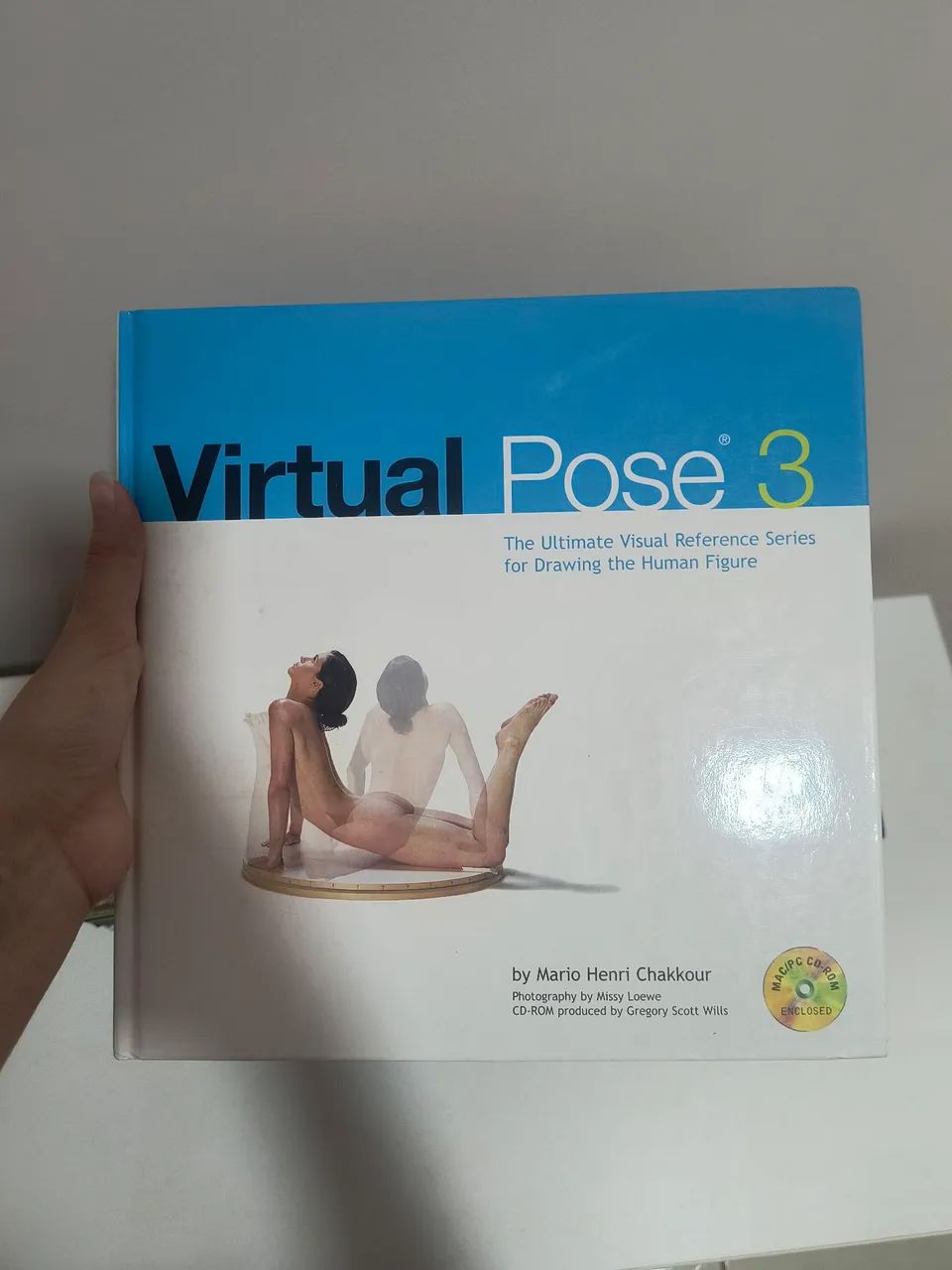Livro artistico virtual pose 3