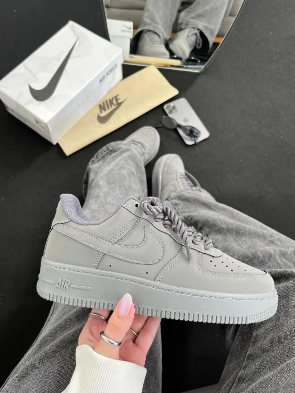 Tênis Nike Air Force Cinza Premium - Dois Tipos de Cadarço - Foto 2
