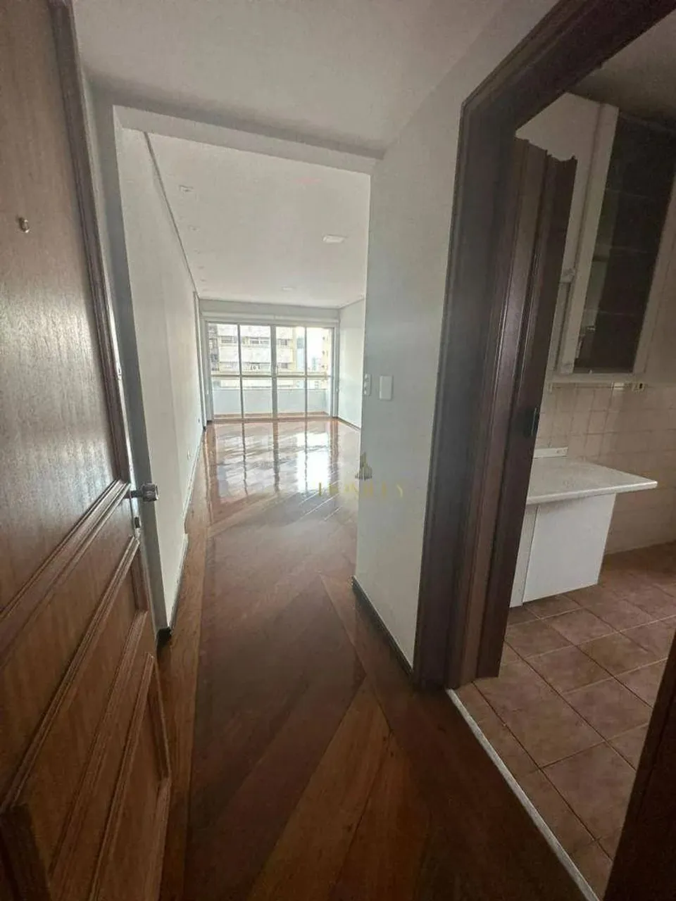Apartamento com 3 dormitórios à venda, 90 m² por R$ 550.000,00 - Centro - Londrina/PR