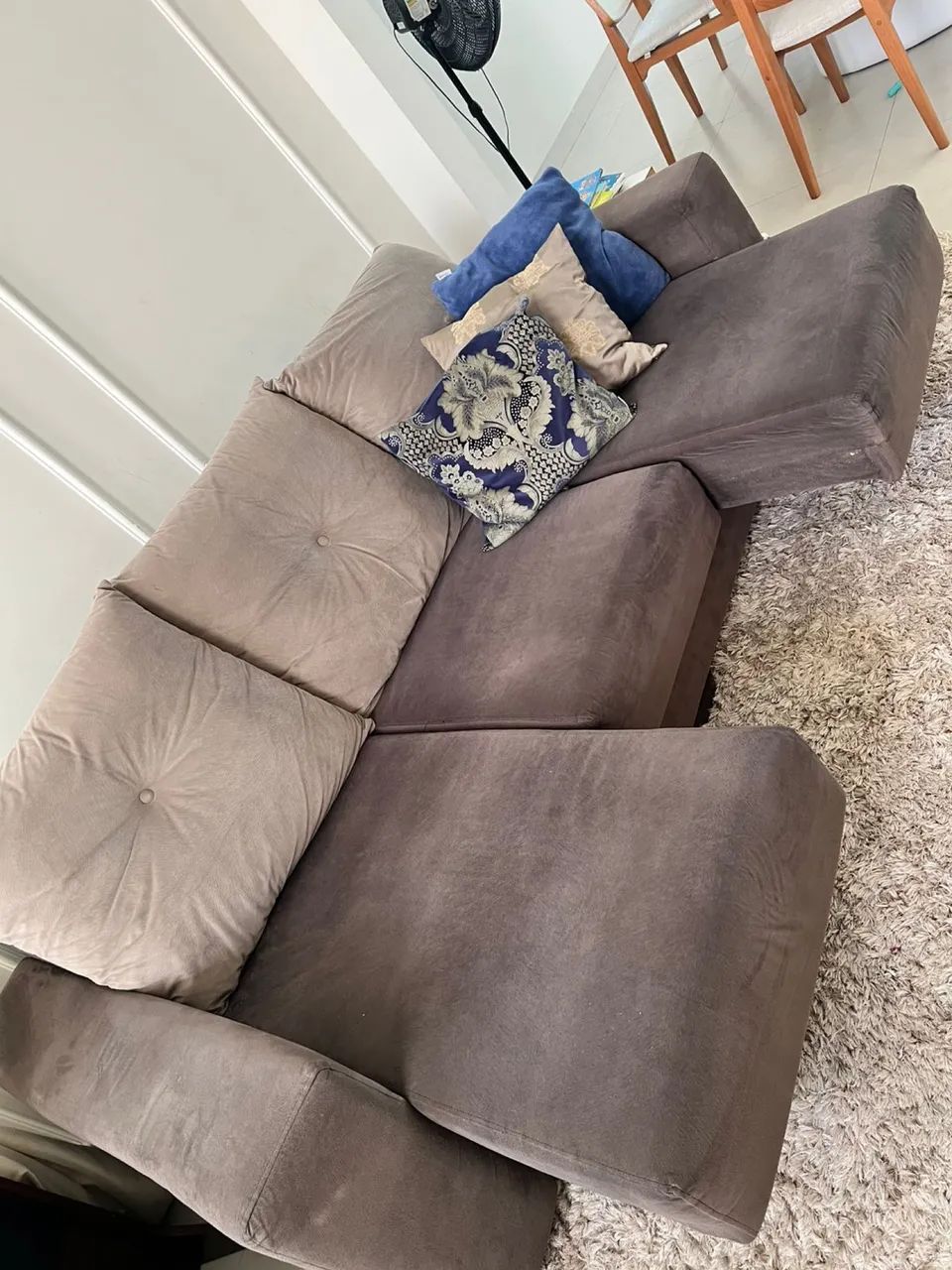 Vende se sofá 64840818921473120