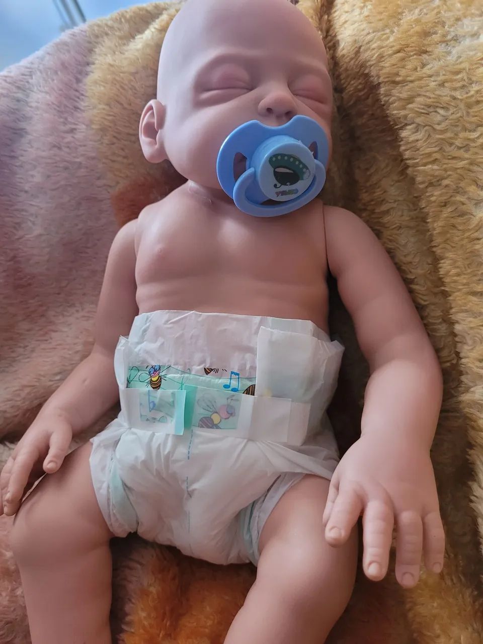 Bebê Reborn Realista - Menino - Foto 3