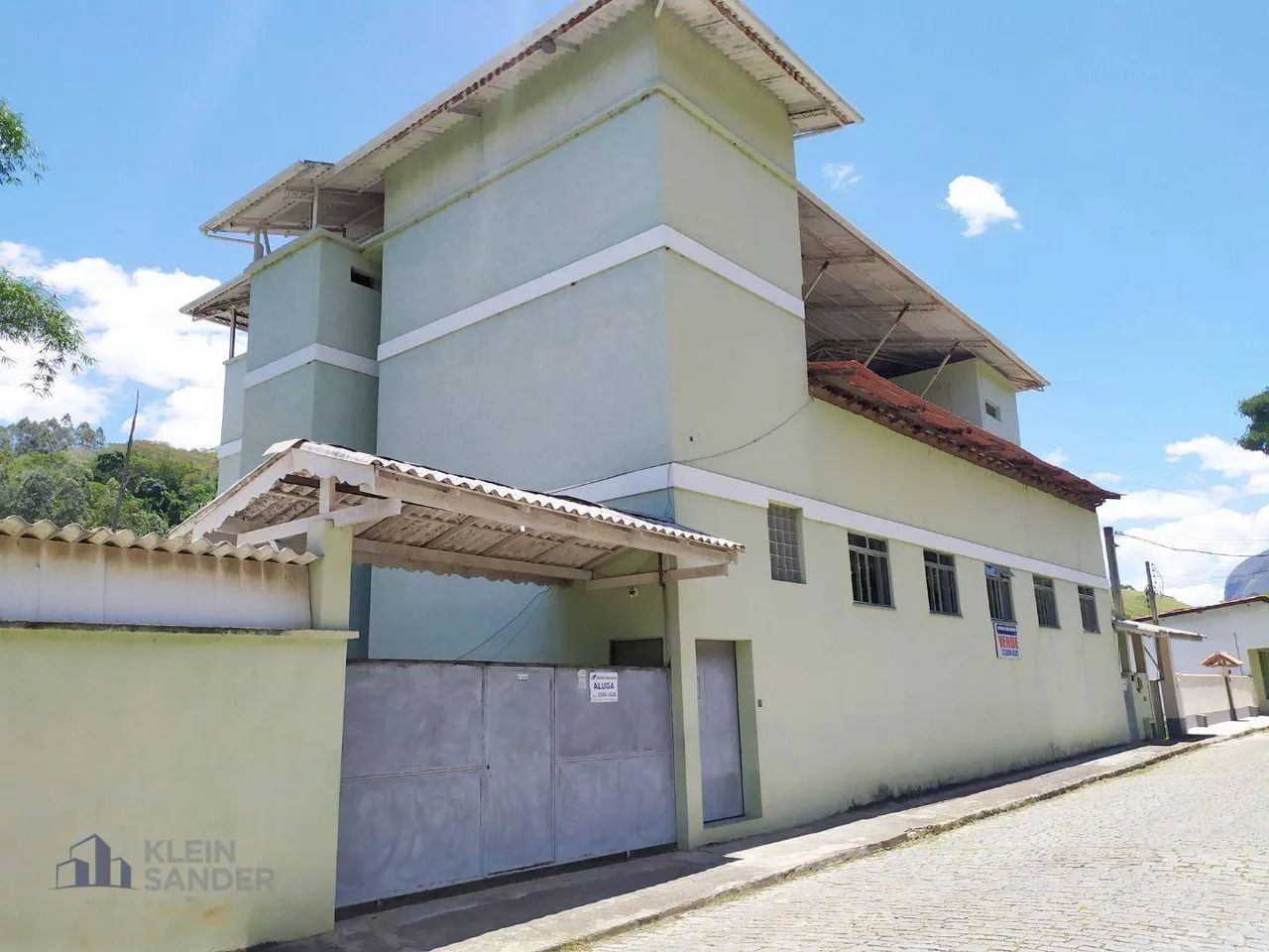 Prédio à venda, 1092 m² por R$ 1.700.000,00 - Campo Belo - Bom Jardim/RJ