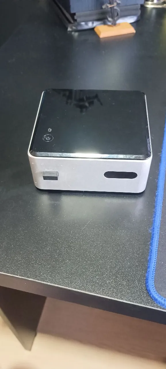 Mini PC Intel Ultratop NUC