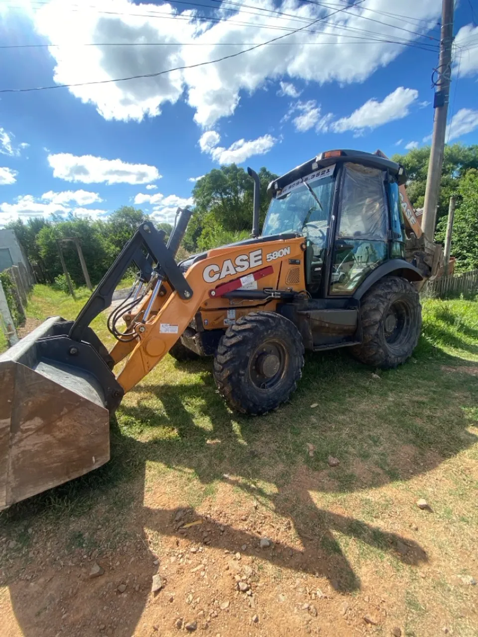 Retroescavadeira Case 580N 2021