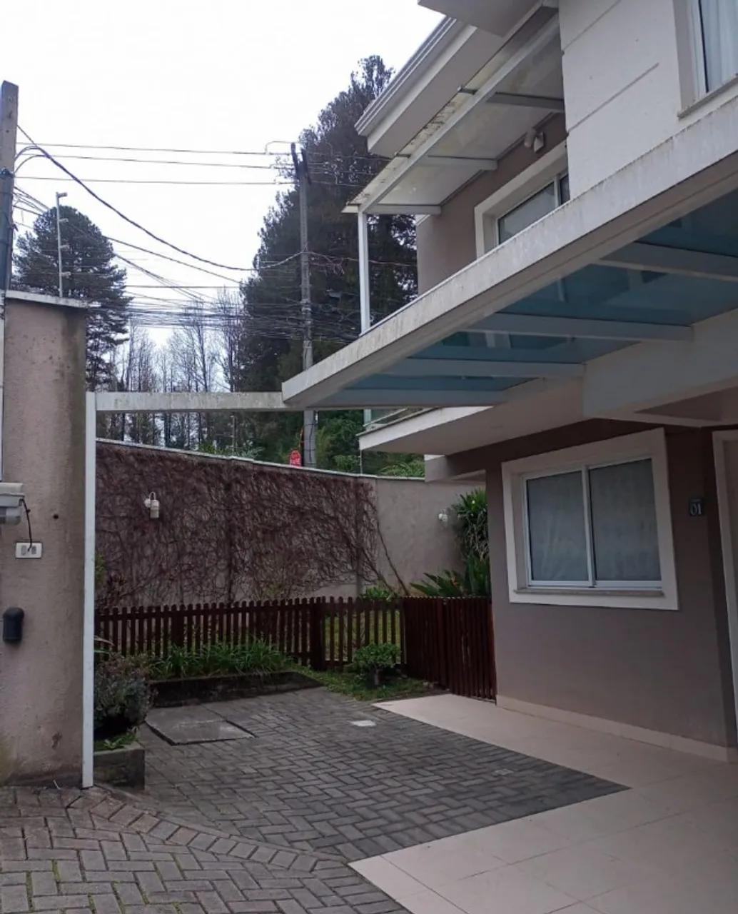 sobrado no santa cândida atuba
