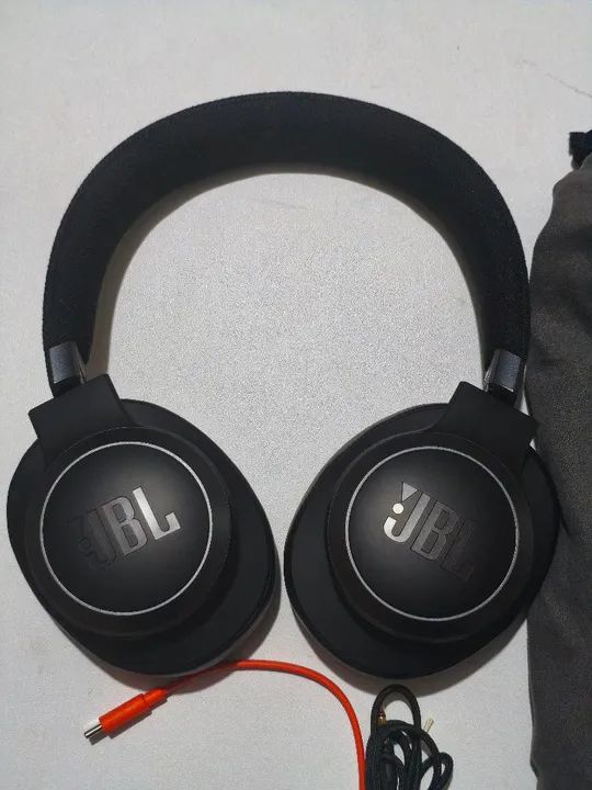 Fone de Ouvido JBL LIVE 770NC - Novo - Foto 2
