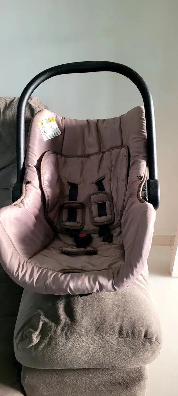 Cadeirinha de Bebê em Ótimo Estado