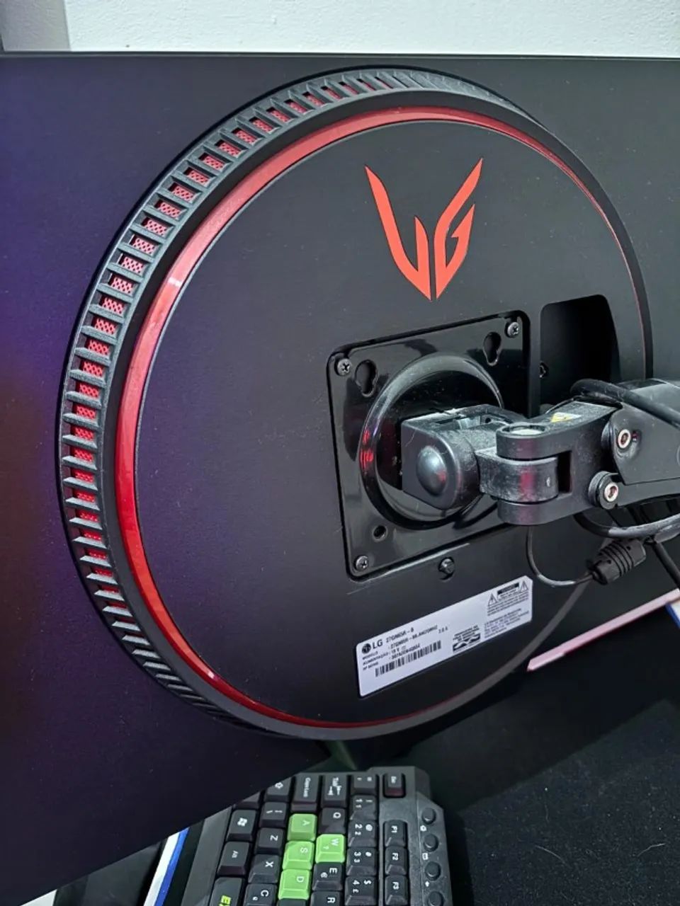 Monitor Gamer LG UltraGear 27" - Foto 3