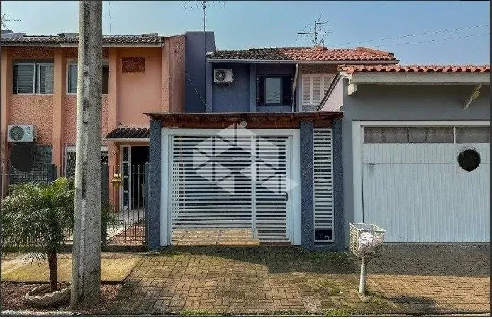 Sobrado 3 dormitórios no Vale Verde