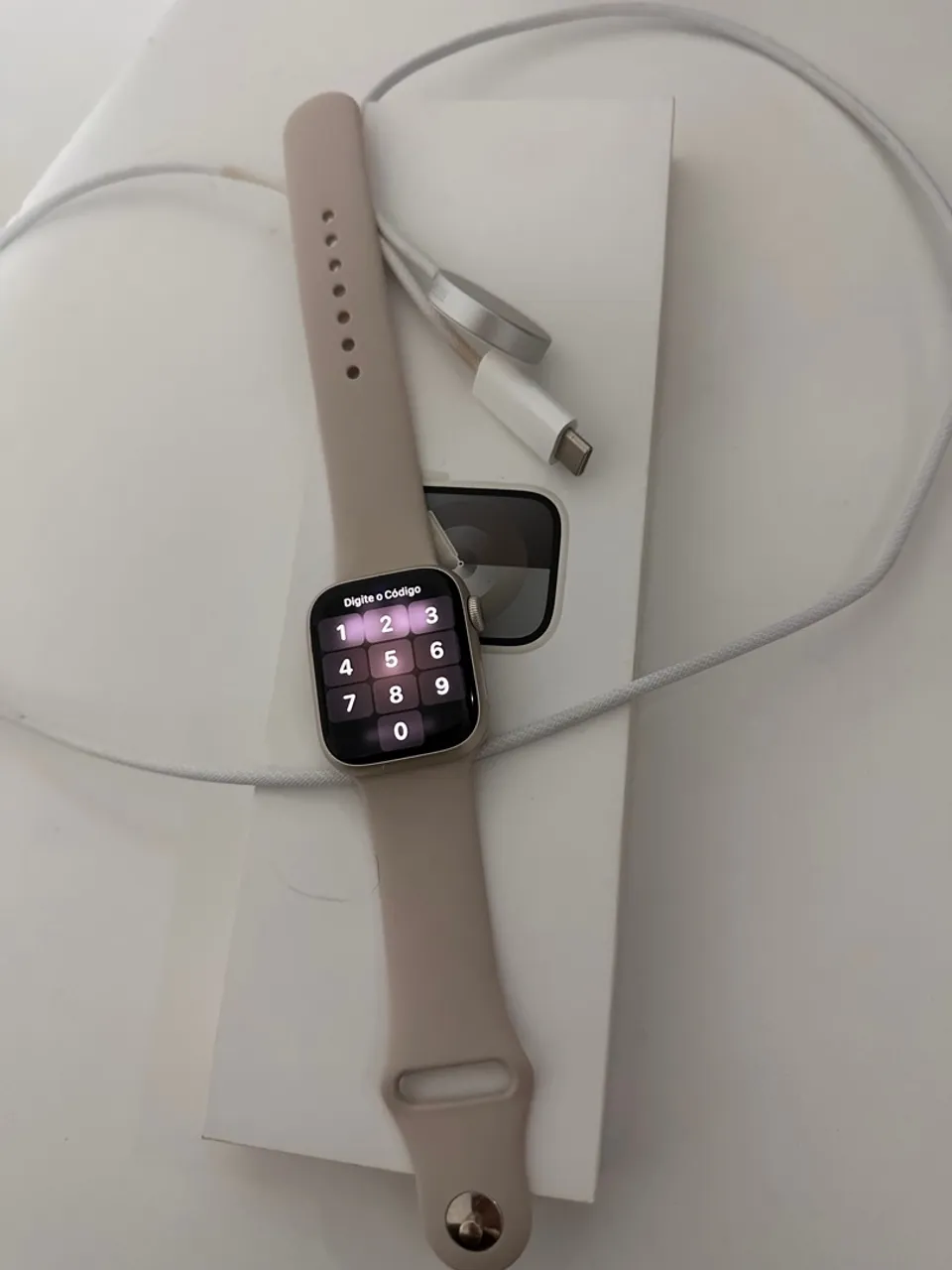 Apple Watch Series 9 41mm - Dourado