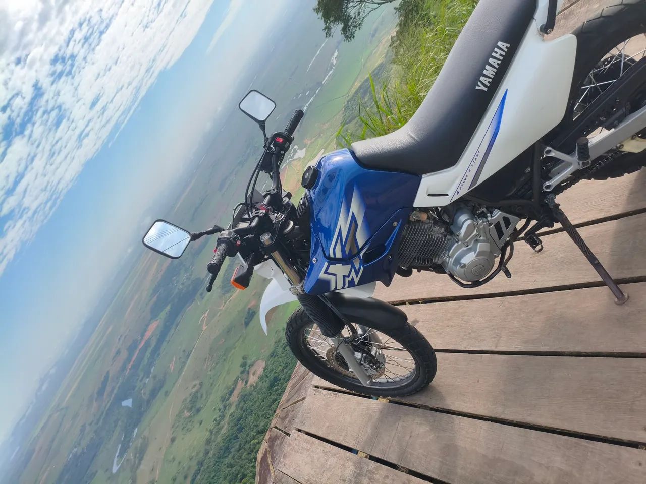 XT 600E
