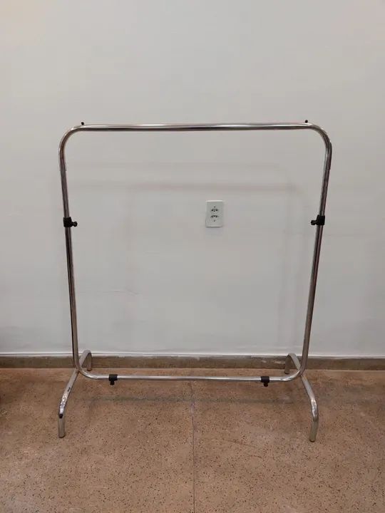 Cabide de aço cromado para loja - Foto 2