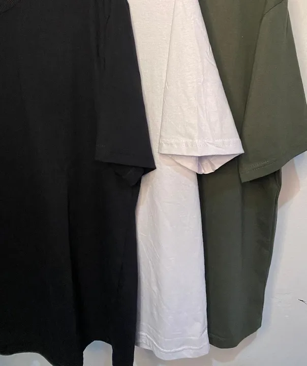 Camisas básicas gola canelada sem estampas