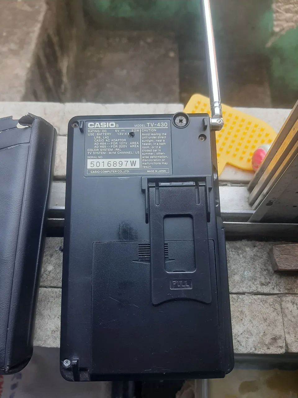 Tv portátil de mão casio 430 color/ no estado!  - Foto 4