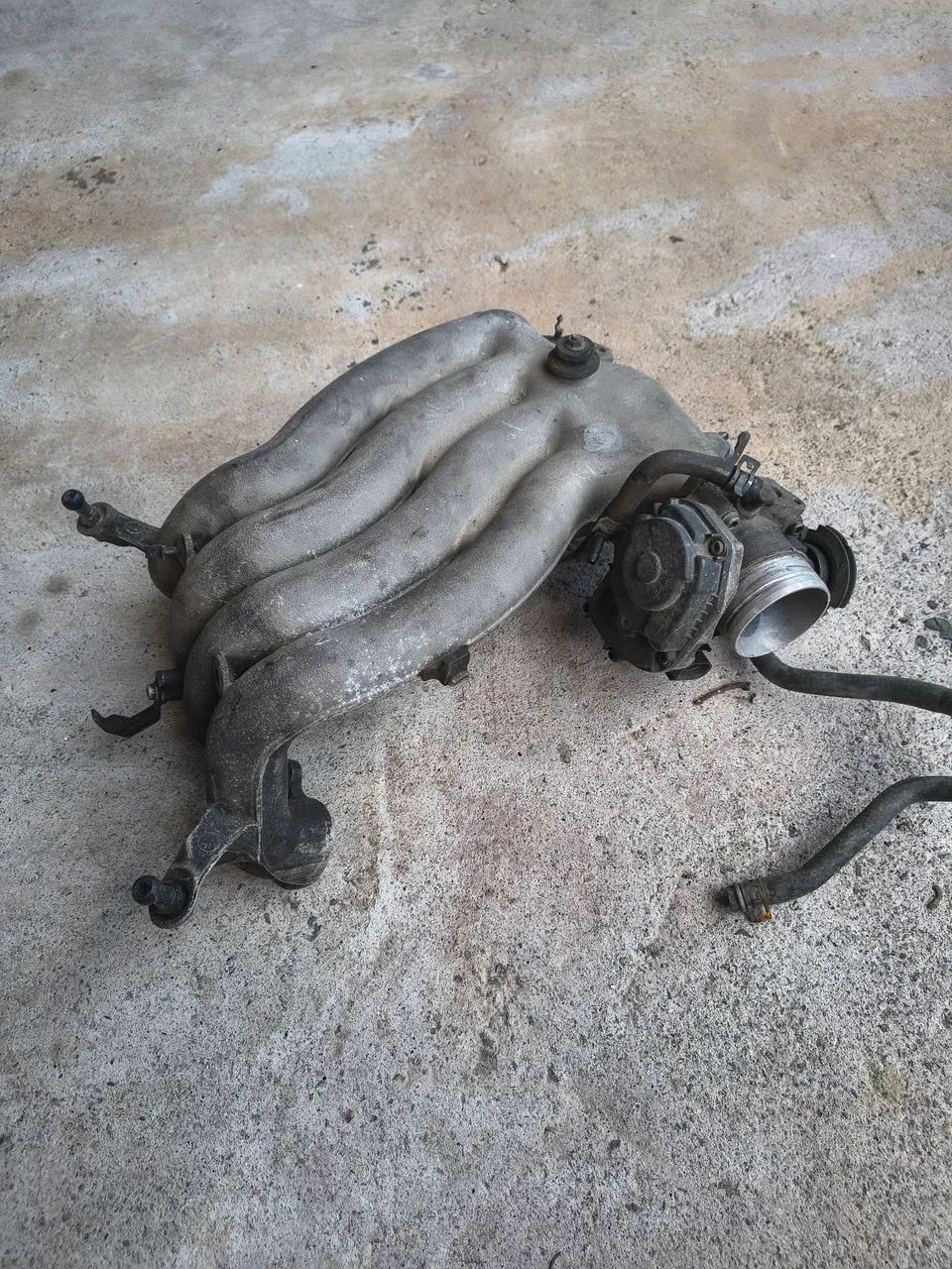 Coletor de admissão completo para motor 2.0 fluxo cruzado - Foto 3