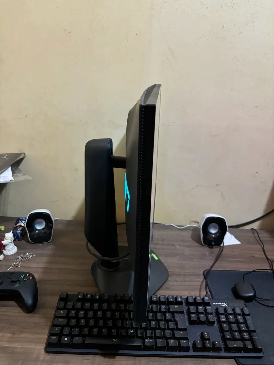 Monitor Alienware QHD 180Hz de 27 Polegadas - Foto 5