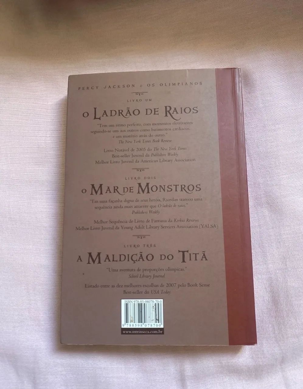 Livro percy jackson  - Foto 2