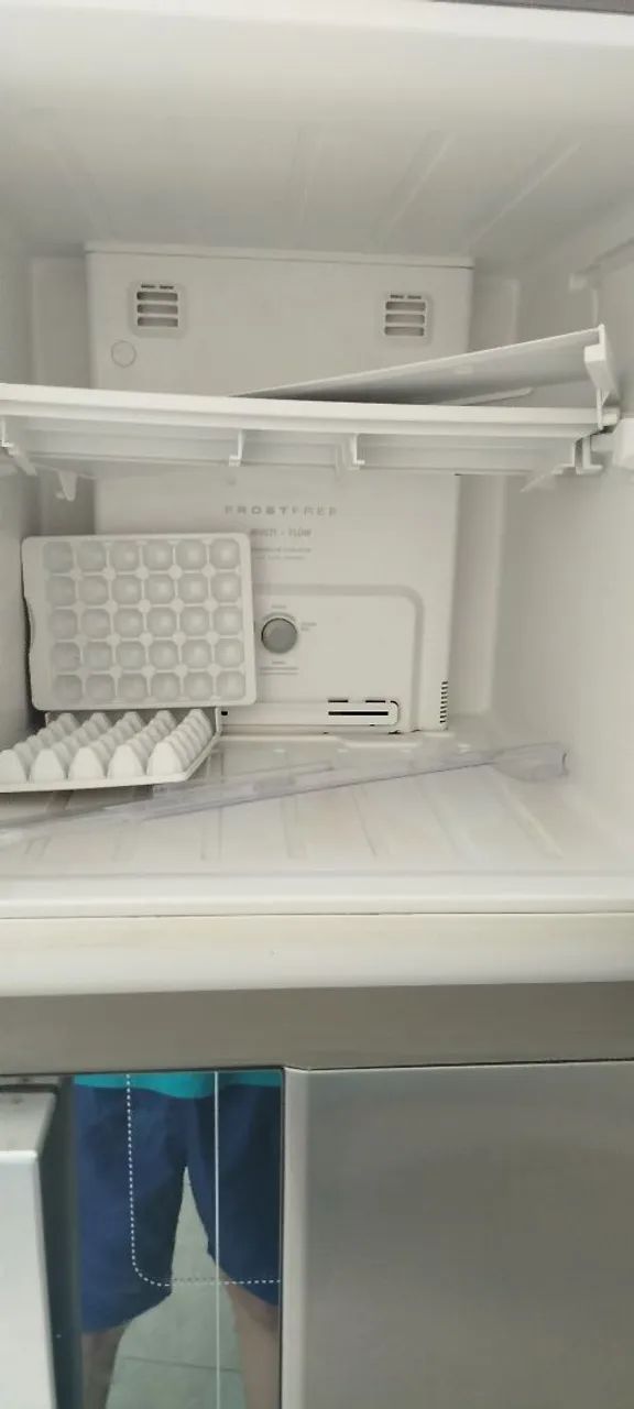 Geladeira Electrolux (aceito propostas) - Foto 5