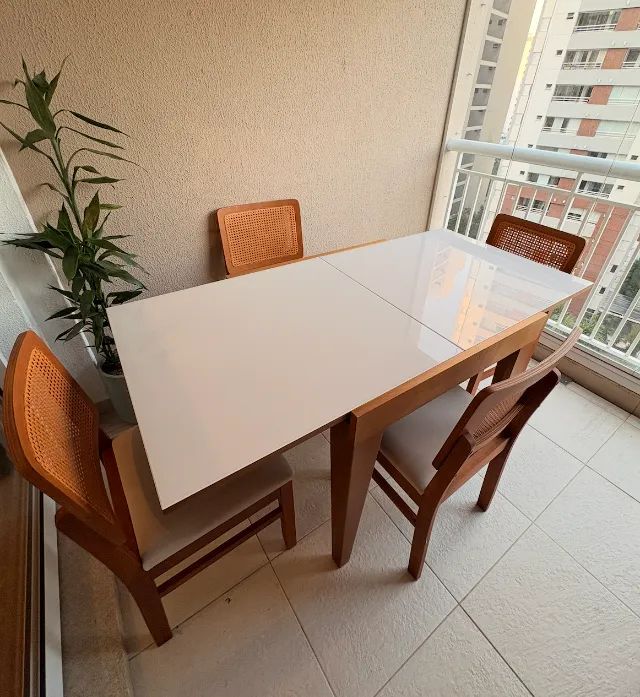 Mesa de jantar Tock extensível 80/160cm madeira e vidro COM 4 CADEIRAS - Foto 2