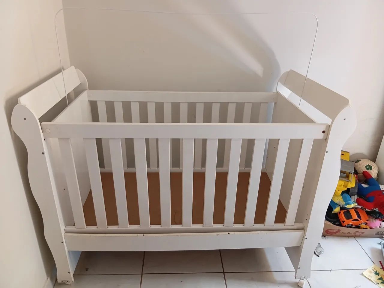 Berço cor branco em otimo estado - Foto 2