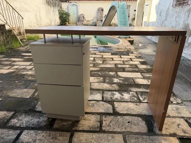 Mesa de Manicure Profissional com Gaveteiro