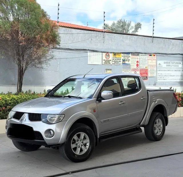 Mitsubishi L200 L200 Triton HPE 3.2 CD TB Int.Diesel Mec 2010