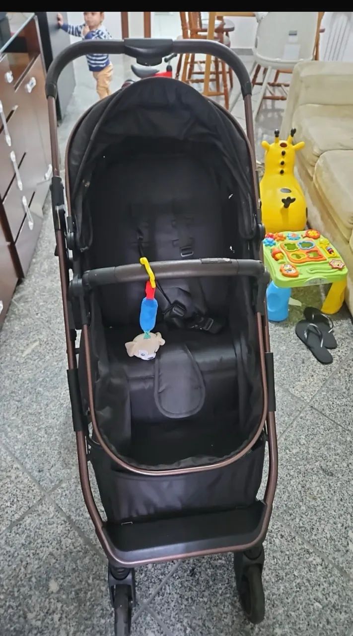 Vendo carrinho de Bebê - Foto 3