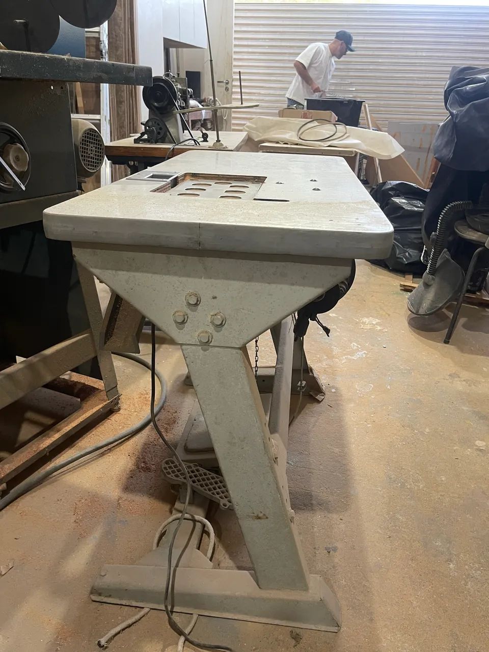 Mesa para Overlock maquina de costura  - Foto 3