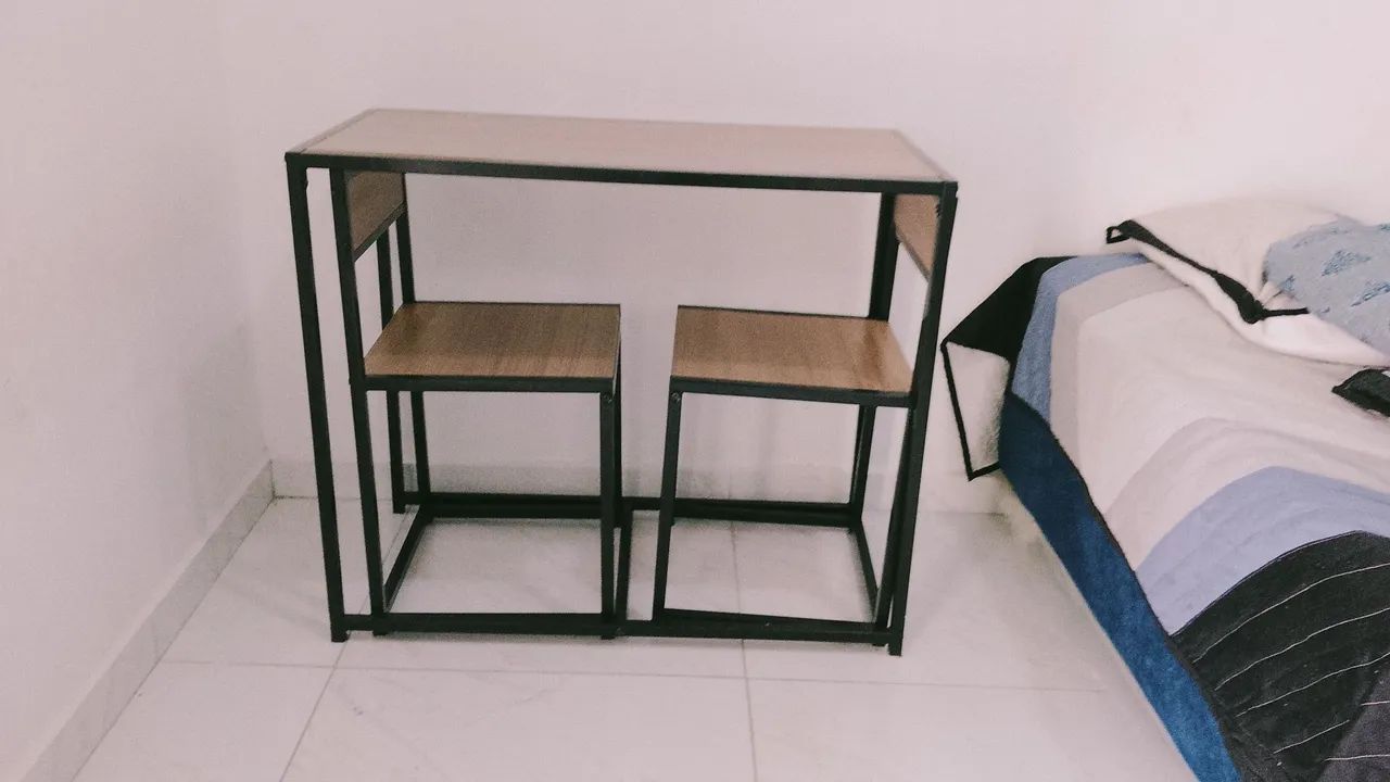 Mesa com 2 cadeiras  - Foto 3