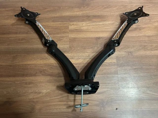 Suporte articulado para 2 telas