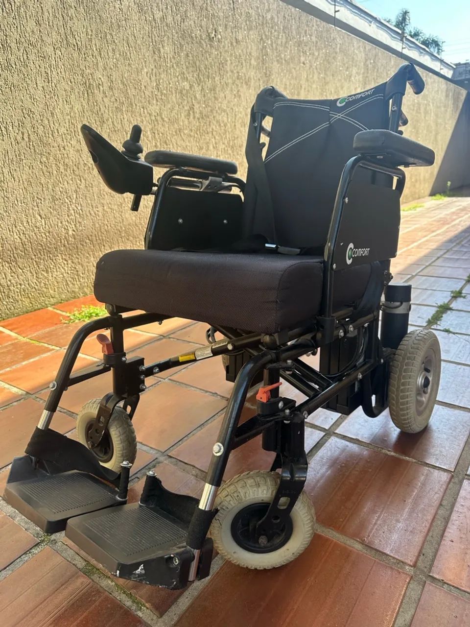 Cadeira de Rodas Elétrica  - Foto 3