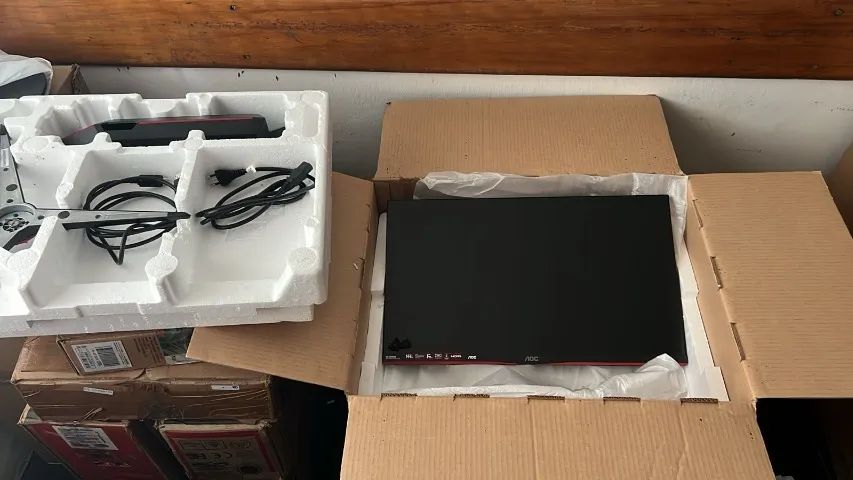 Monitor - AOC HERO GAMER - 24 Polegadas - 144hz