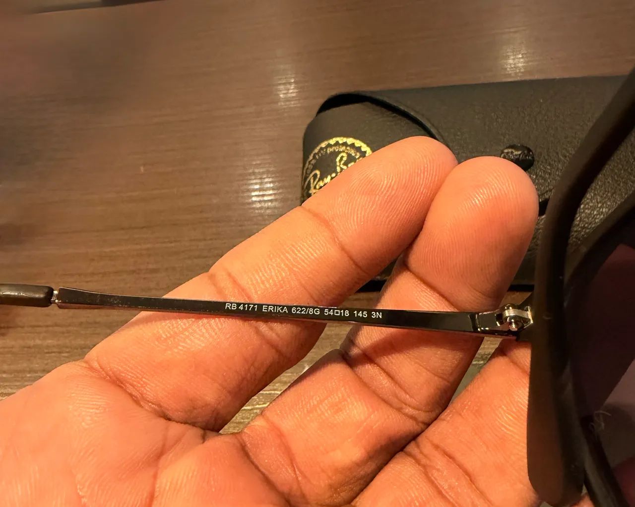 Ray-Ban RB4171 Erika Original - Foto 5