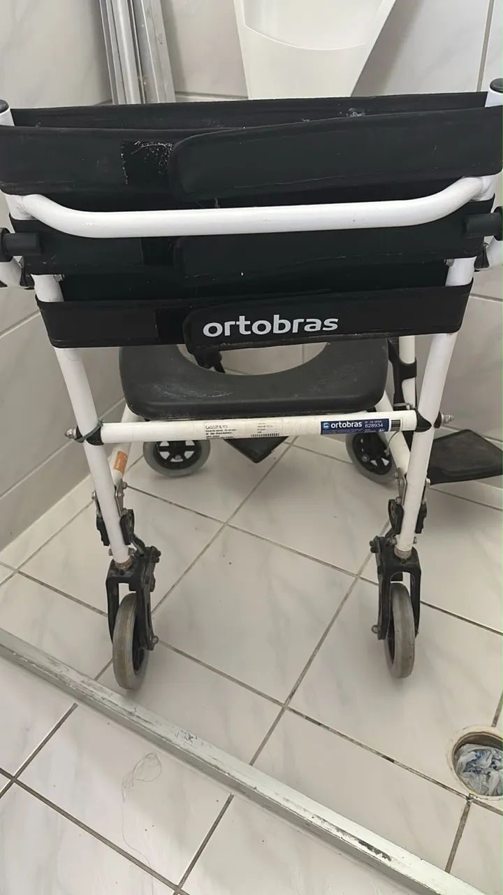 Cadeira de Banho Ortobras - Excelente Estado - Foto 3