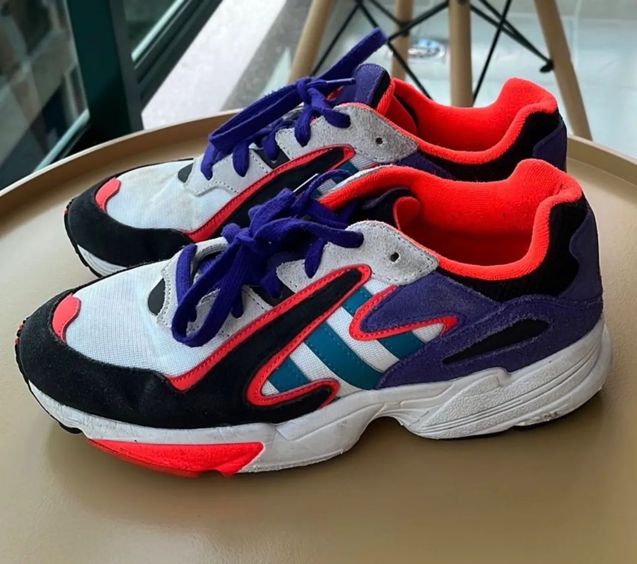 Tênis Adidas Young 38 - Foto 2