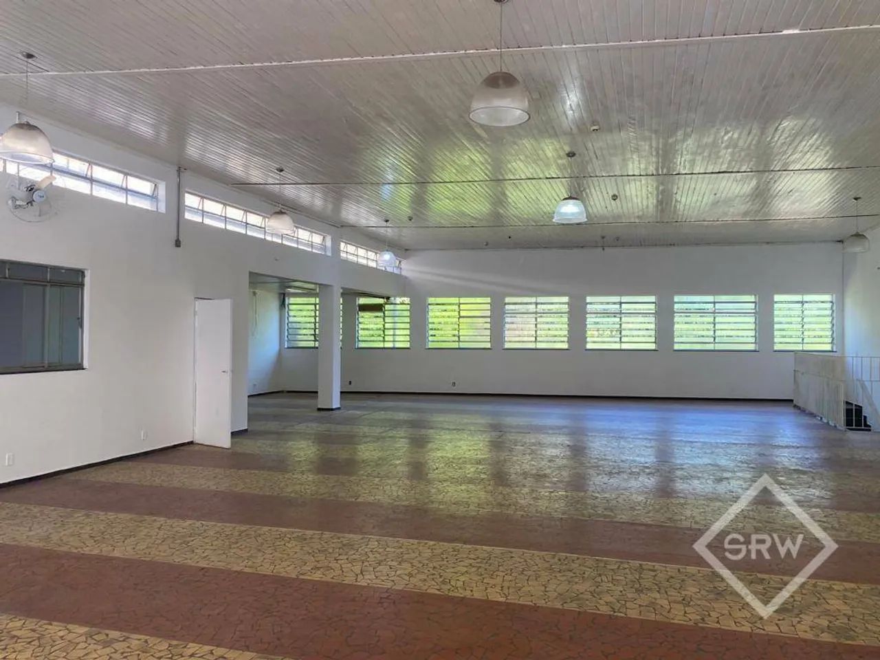 LOJA PARA LOCAÇÃO - 977 M² - CENTRO - PEDREIRA/SP - Foto 5