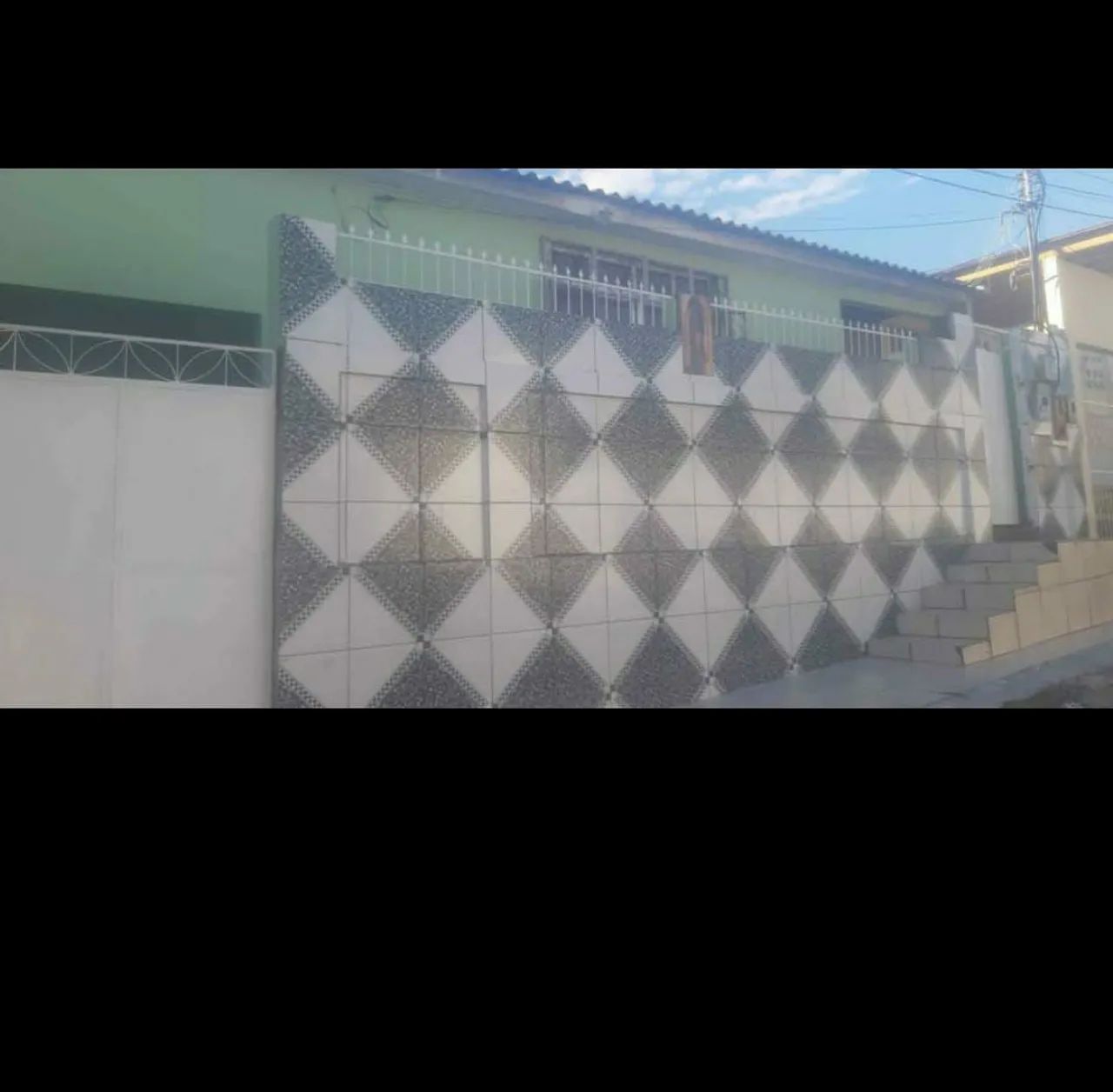 Alugo casa 4Qrts Parque 10