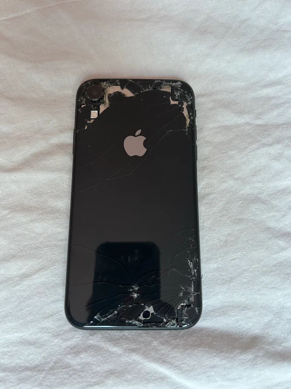 iPhone XR ( tela quebrada / funcionando) - Foto 4