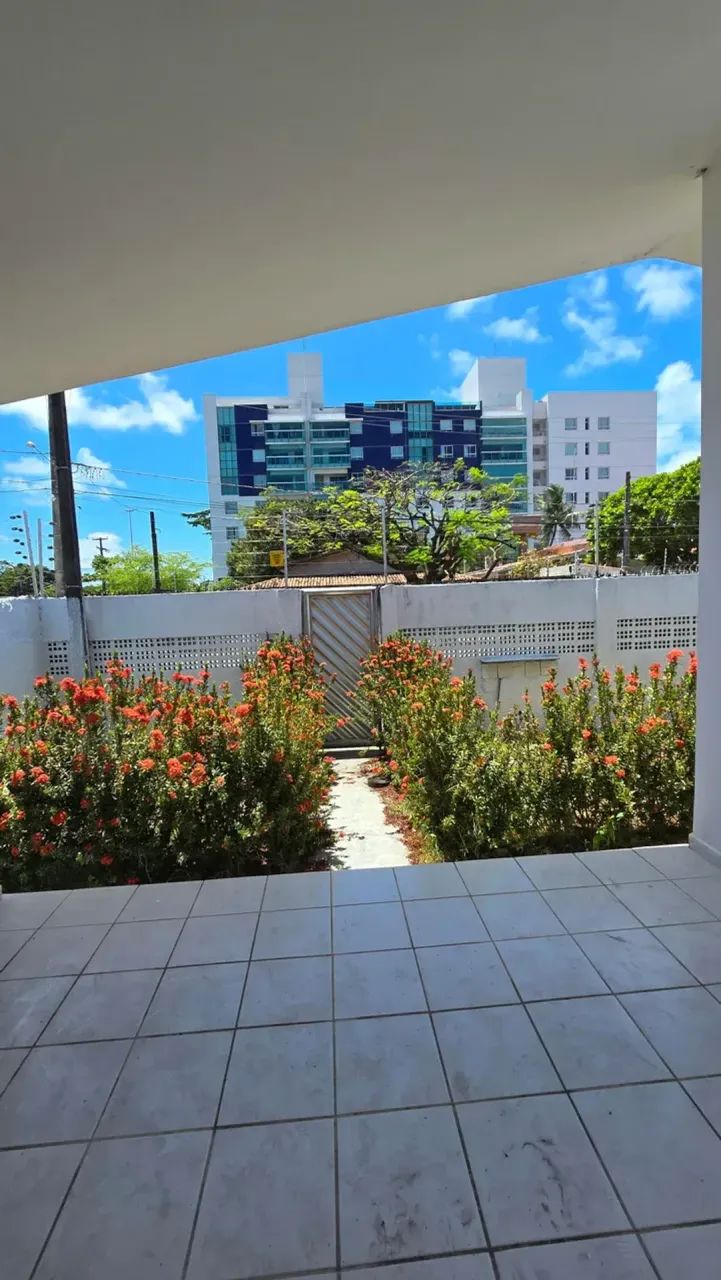 CASA ESPAÇOSA COM 460M² E 4 QUARTOS EM AREIA DOURADA  A 100M DO MAR EM CABEDELO - Foto 5