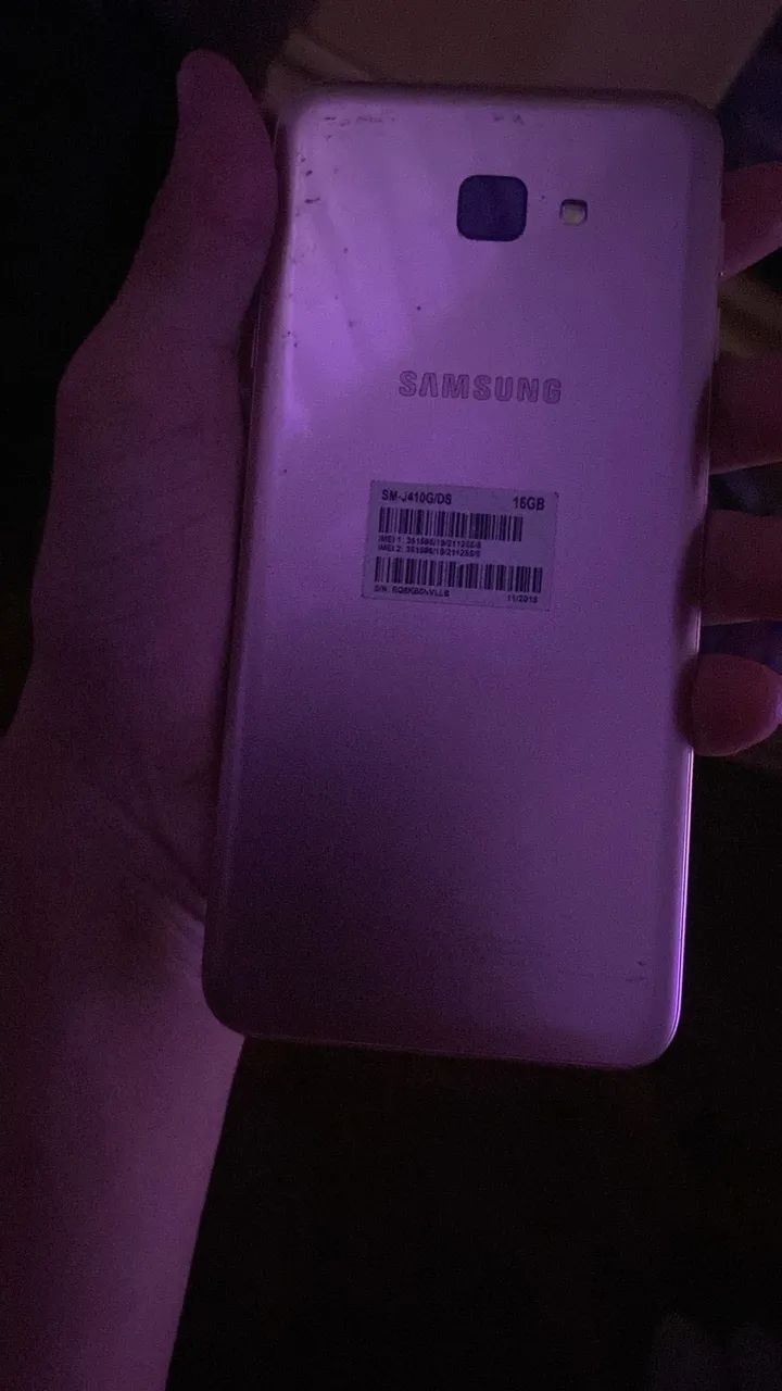 Celular j 4  - Foto 2