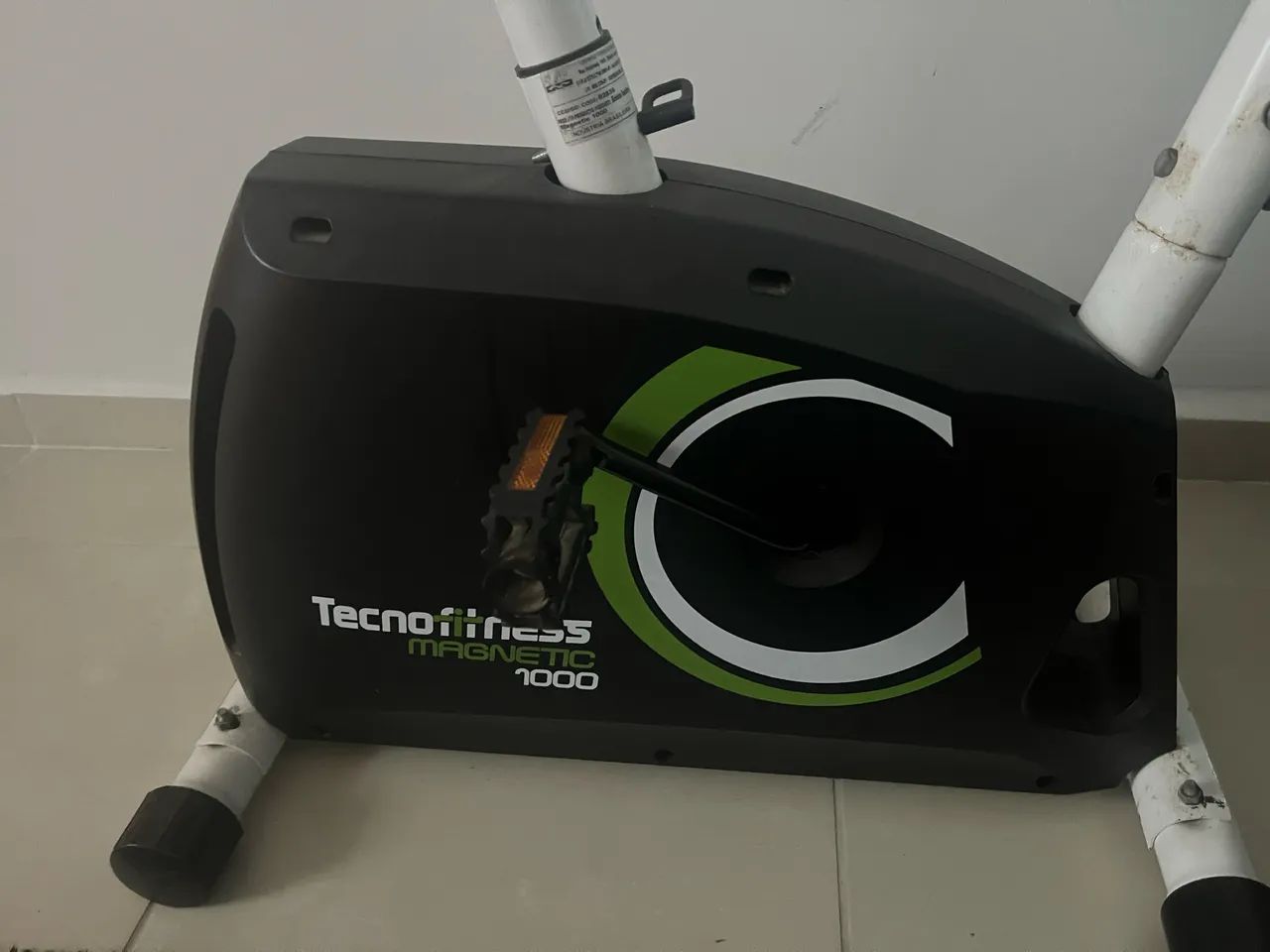 BICICLETA ERGOMÉTRICA 