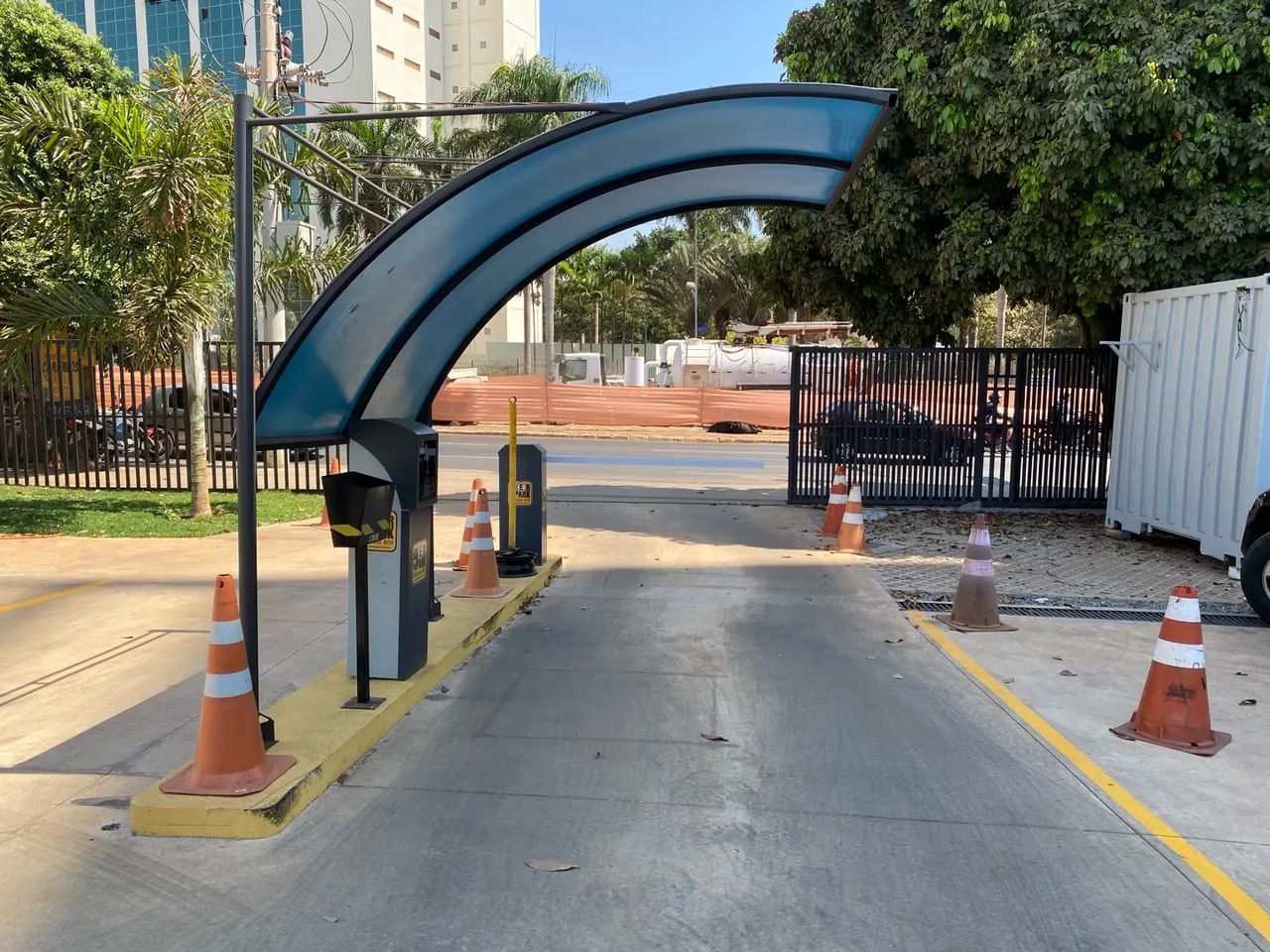 Cancela automação estacionamento - Foto 5