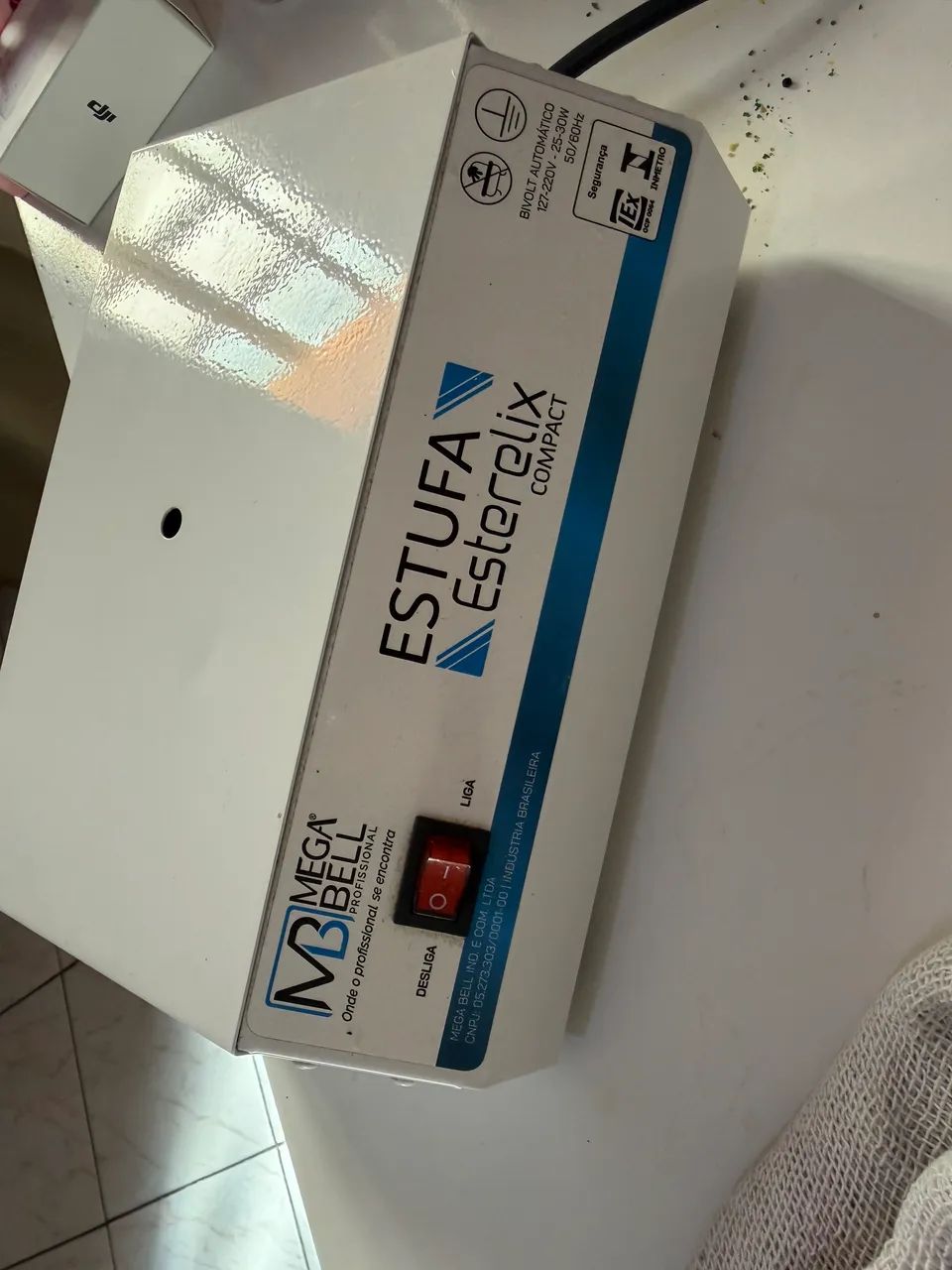 Vendo cadeira manicure e estufa esterilizadora - Foto 2
