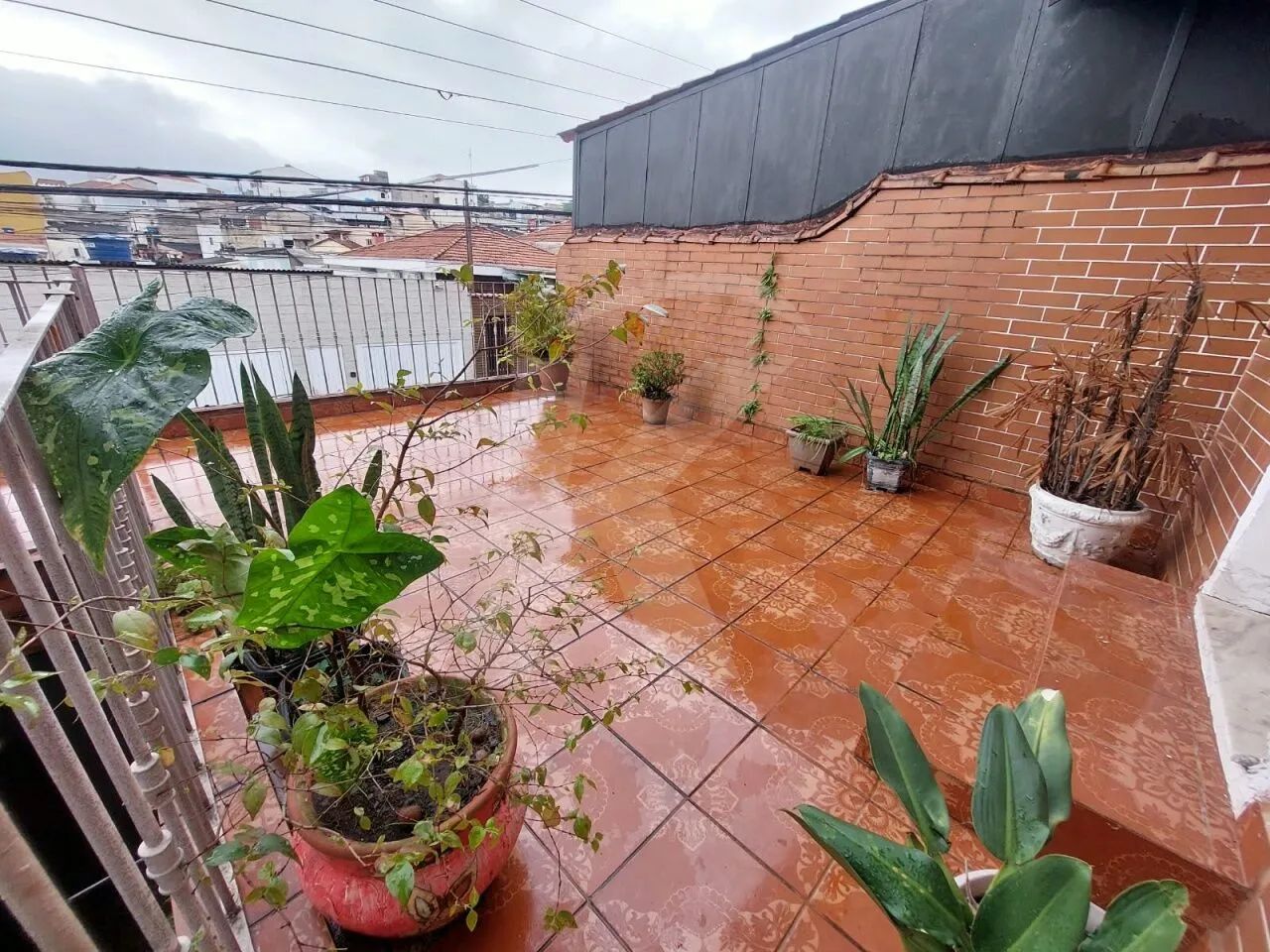 Sobrado com 3 dormitórios e 2 vagas de garagem - Foto 5