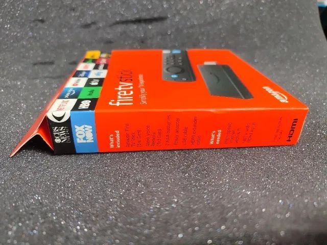 Fire TV Stick Amazon com Alexa e Controle Remoto Full HD - 2021, 3ª geração. - Foto 5