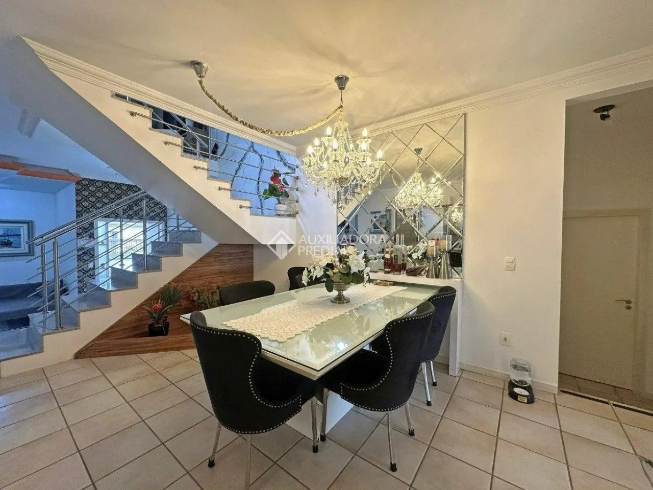 Casa com 3 SUÍTES 4 VAGAS em Itaguaçu - Foto 4