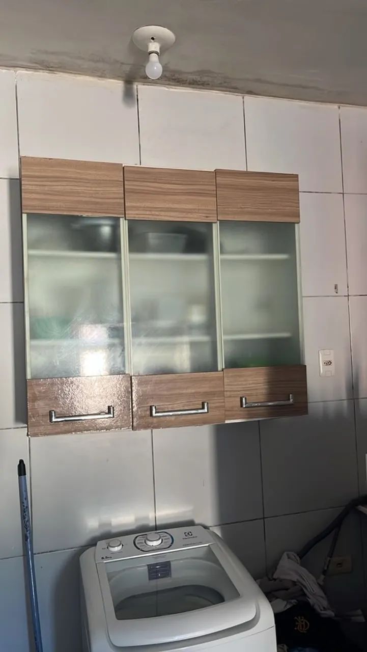 VENDO ARMÁRIO USADO