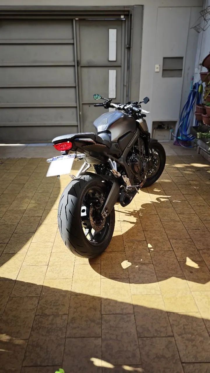 CB 650R 2024  - Foto 4