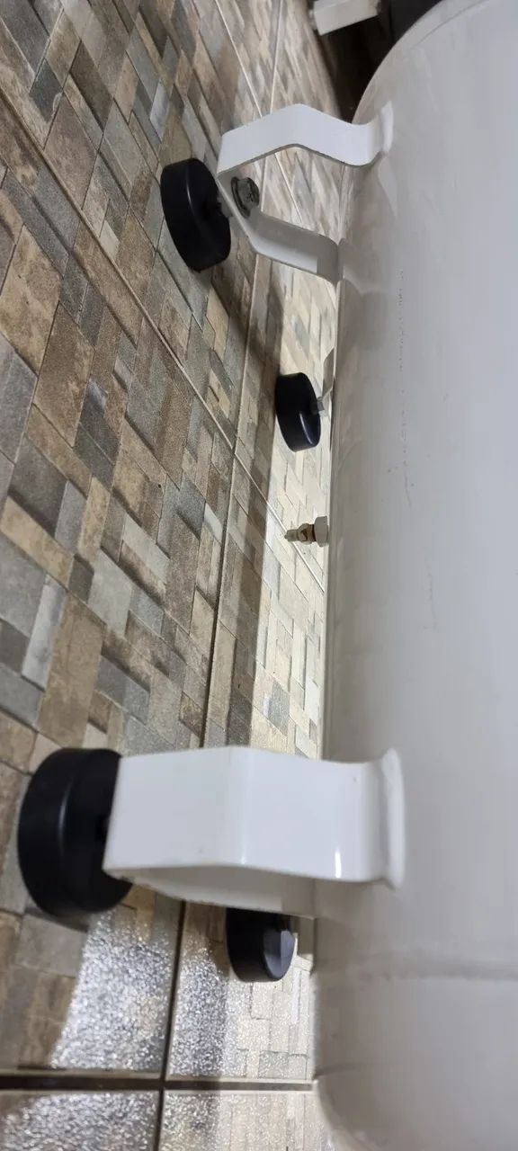 Compressor Odontológico Fiac 12 pés Com Defeito - Foto 6