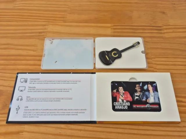 Kit Com 3 Pen Drives Personalizados. 2 Até 8gb. Com Case - Foto 2